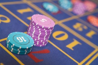Our zipo99 Three Card Poker table and account review screen